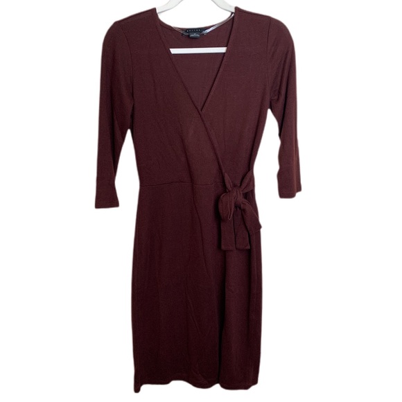NWOT Sanctuary V Neck Wrap Style Dress - Picture 1 of 6